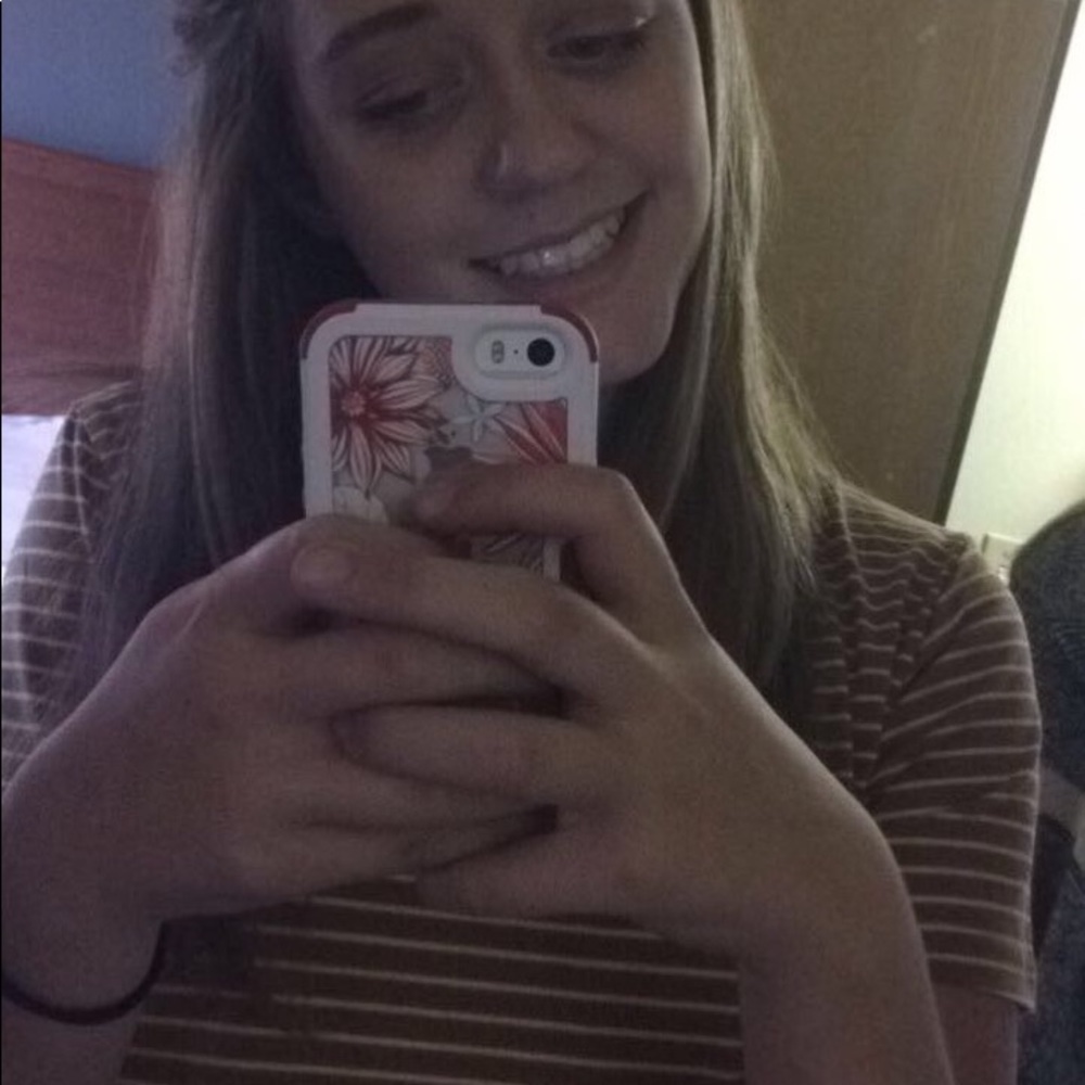 Meet your Posher, Kylee